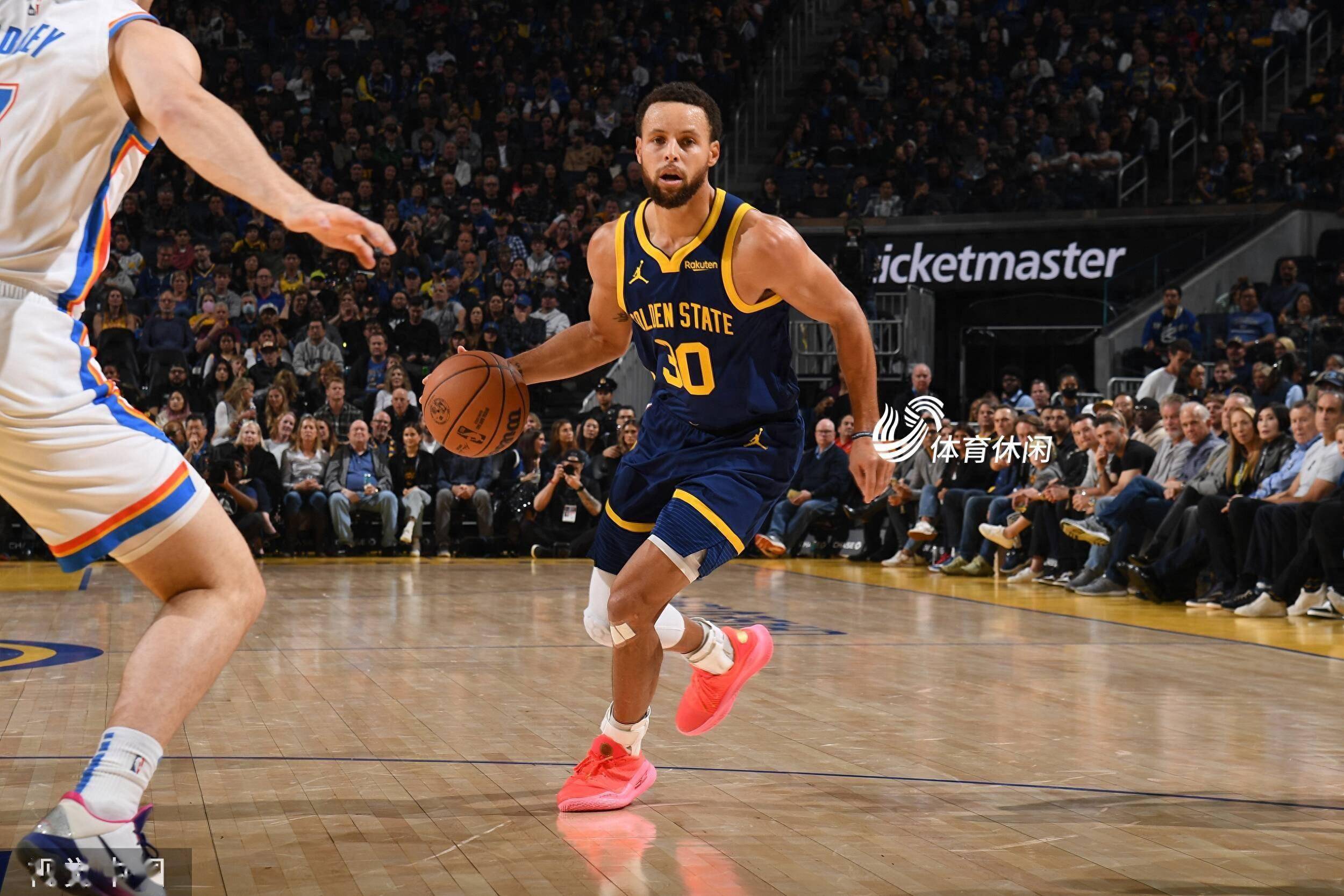 包含今晚俄克拉荷马雷霆调整名单以备意甲,豪取连胜环节打磨,媒体盛赞,临场指挥获称赞的词条 包含今晚俄克拉荷马雷霆调整名单以备意甲,豪取连胜环节打磨,媒体盛赞,临场指挥获称赞的词条