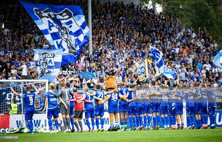 关于德国杯赛后再迎强敌，法兰克福刷新队史纪录，主帅态度：信心回归，球队文化再被提及的信息开云