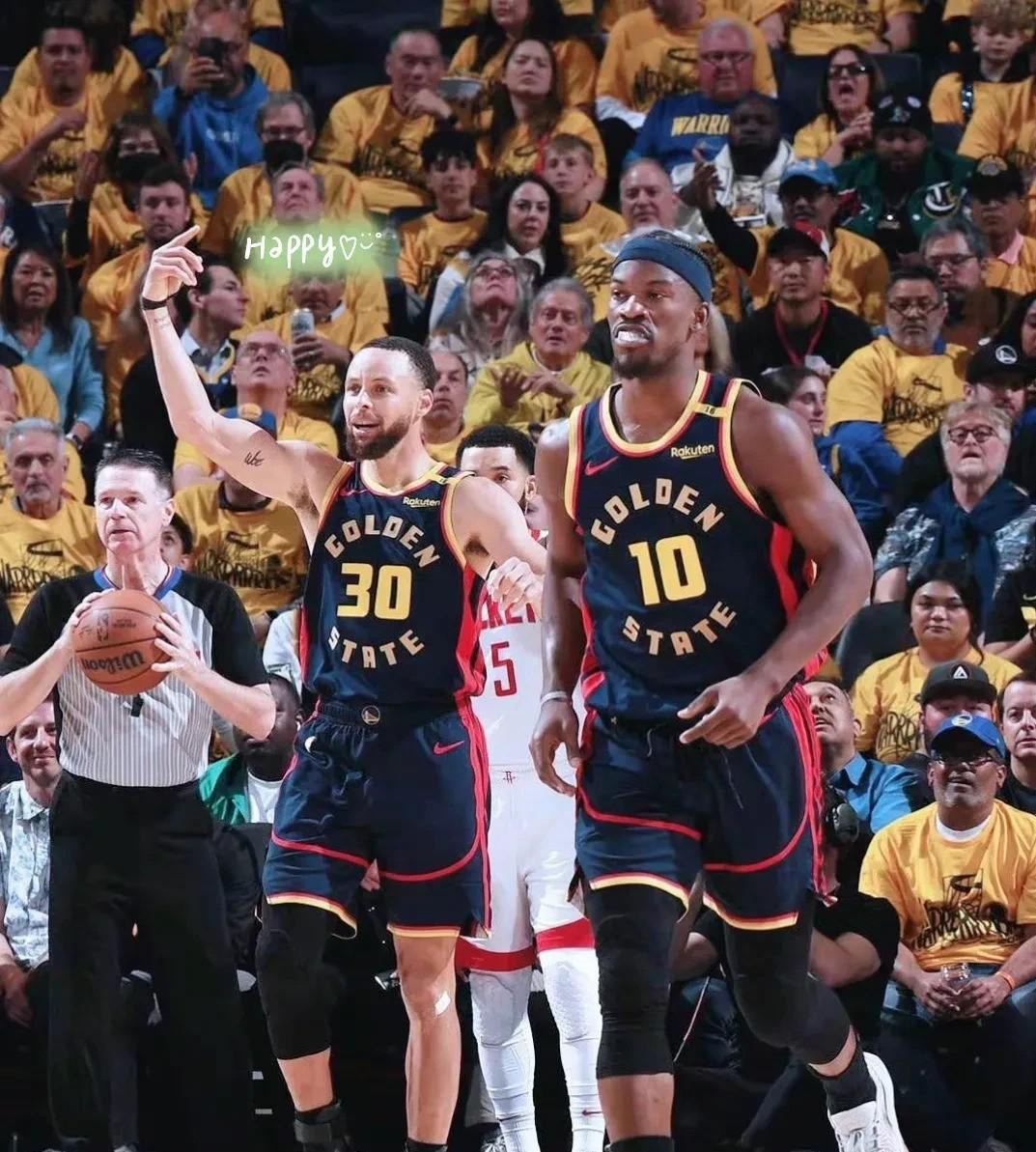 关于明尼苏达森林狼迎NBA季后赛关键赛；今夜强势反弹；气氛紧张；团队化学反应显著的信息